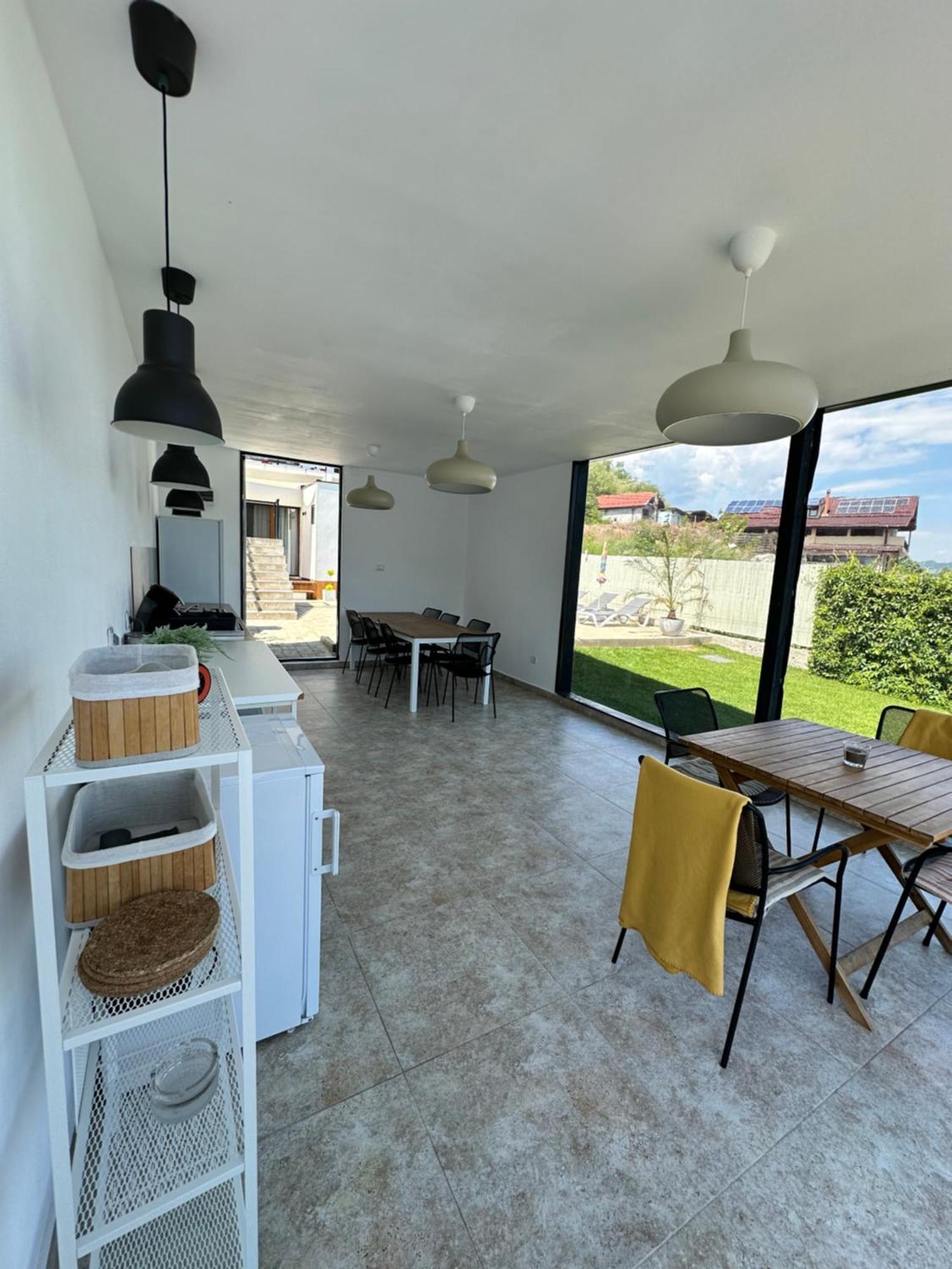 Отель Casa Nube Оршова Экстерьер фото