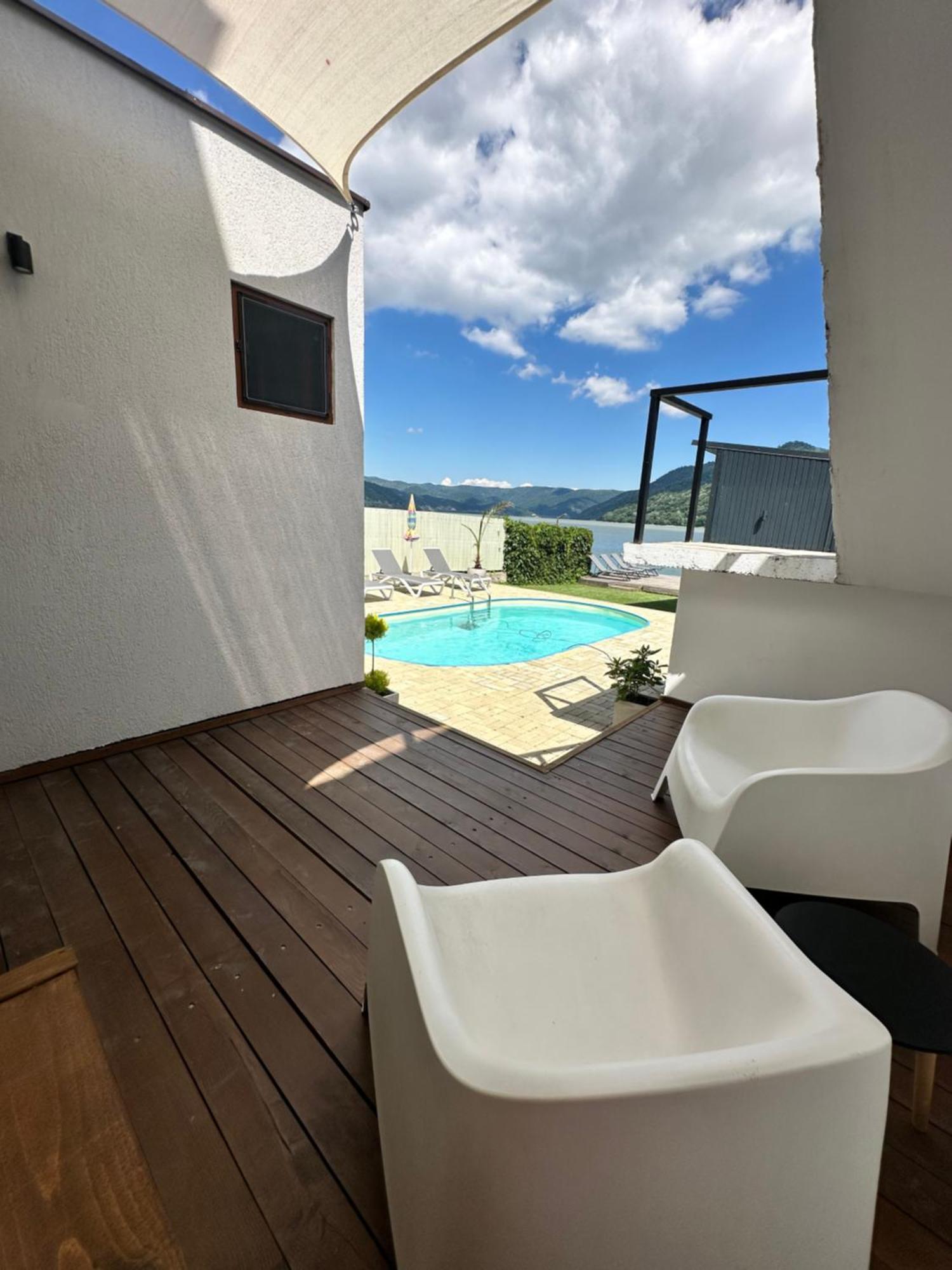 Отель Casa Nube Оршова Экстерьер фото